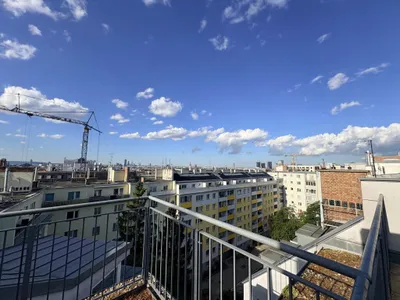 Super - Dachgeschoßmaisonette mit hofseitiger Terrasse!