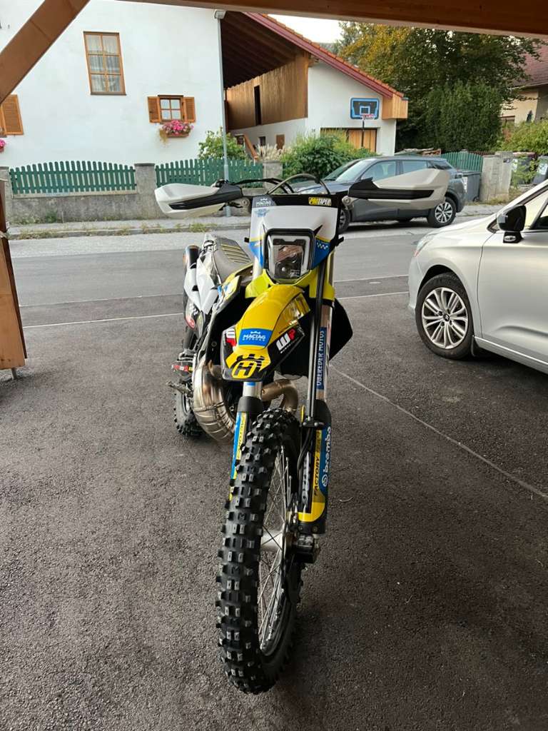 Husqvarna TE 300i Enduro