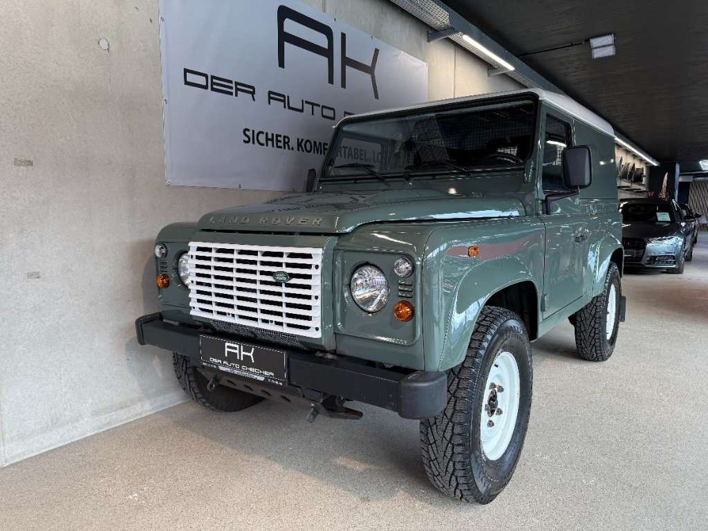 Land Rover Defender 90" Station Wagon E 2,4 TD SUV / Geländewagen