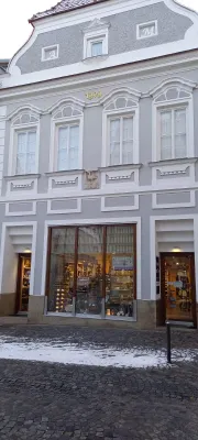 Gewerbeimmobilie mieten in Krems an der Donau – 150 m², € 29
