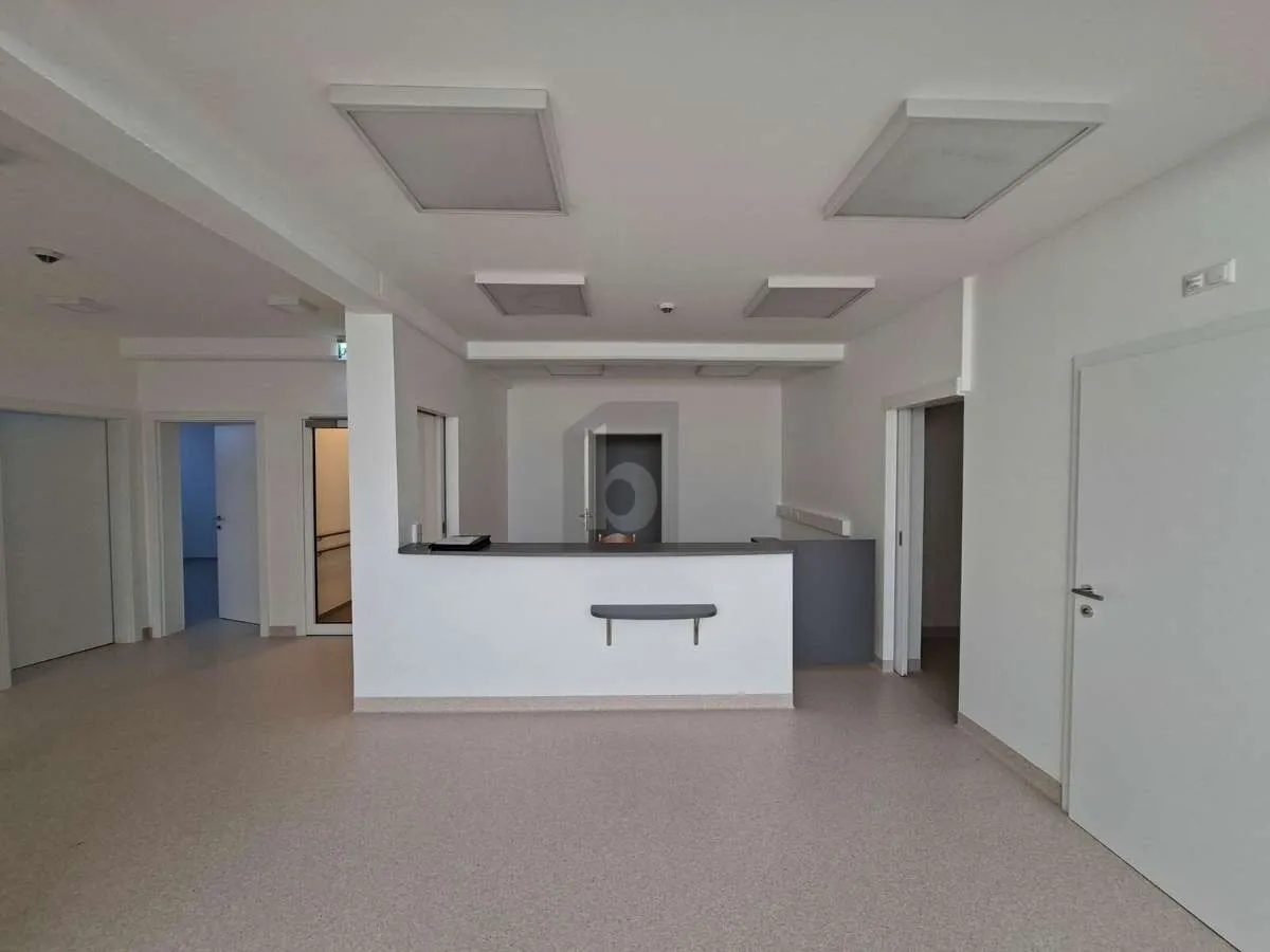 TOLLE GELEGENHEIT IM GESUNDHEITS ZENTRUM KÜHNSDORF - Widok 3