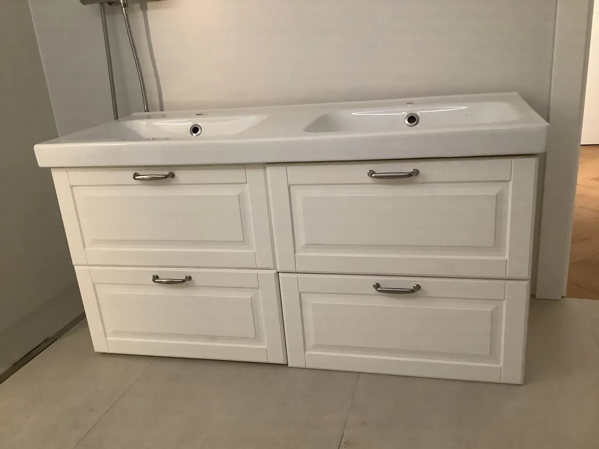 Ikea Waschtisch Doppelwaschbecken, € 150,- (2344 Maria Enzersdorf)
