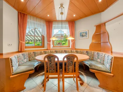 6-Zimmer-Haus kaufen in Korneuburg – 166,46 m², € 530.000 – Bild 7 von 14