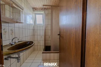 8-Zimmer-Gewerbeimmobilie kaufen in Ried im Innkreis – 221 m², € 395.000 – Bild 17 von 20