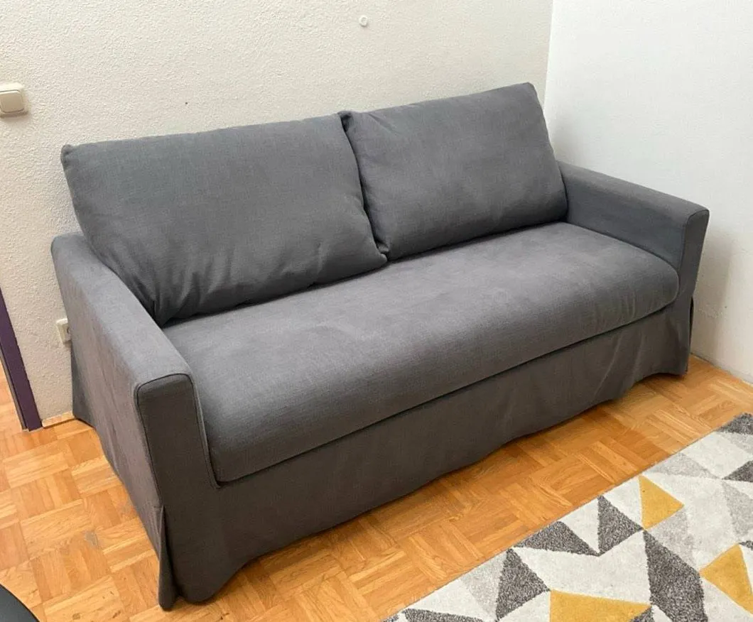 IKEA HYLTARP Schlafsofa (2-Sitzer), € 620,- (8042 Graz)
