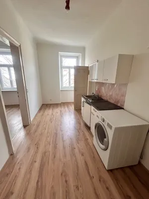 2-Zimmer-Wohnung mieten in Graz – 33 m², € 359 – Bild 1 von 13