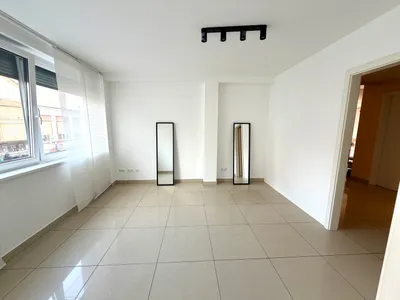 2-Zimmer-Gewerbeimmobilie mieten in Linz – 30 m², € 286 – Bild 6 von 10