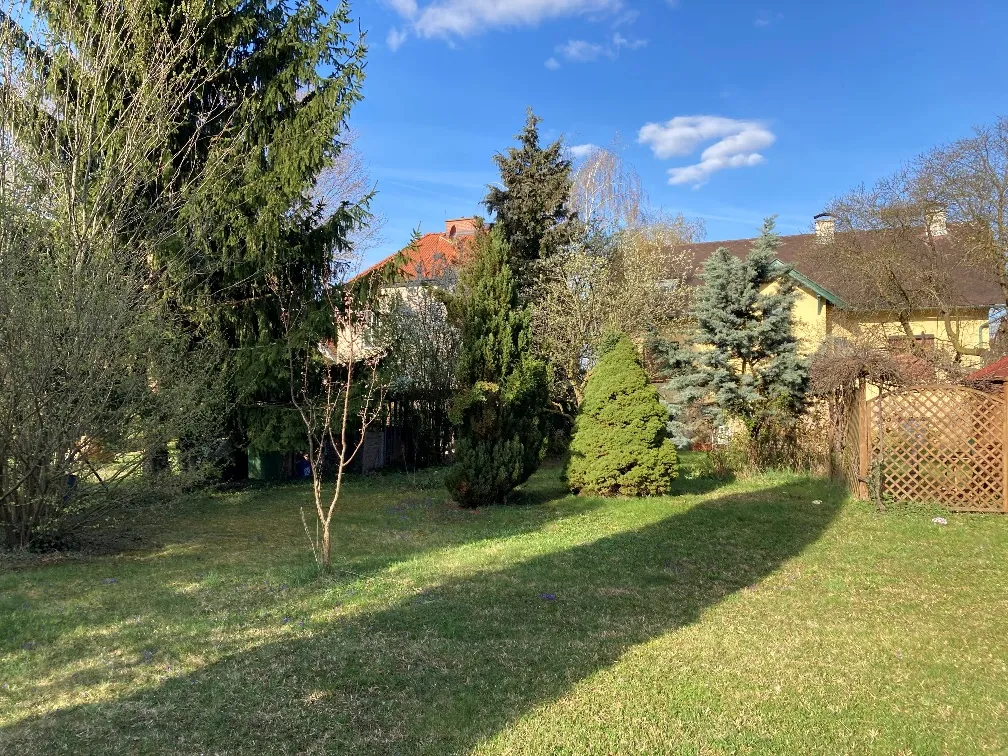 Charmantes Altbauhaus mit großem Garten - ideal für Gartenliebhaber, Haustierfreunde & Selber Sanierer in Neunkirchen, Niederösterreich - Vista 3