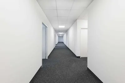 Gewerbeimmobilie mieten in Bruck an der Leitha – 20 m², € 9 – Bild 3 von 13