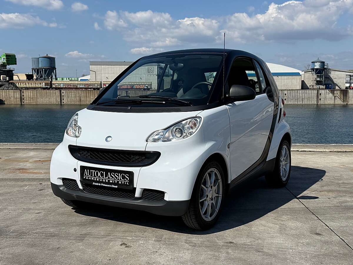 Smart fortwo Smart fortwo *20.700 Km*Servicegepflegt bei MB ...