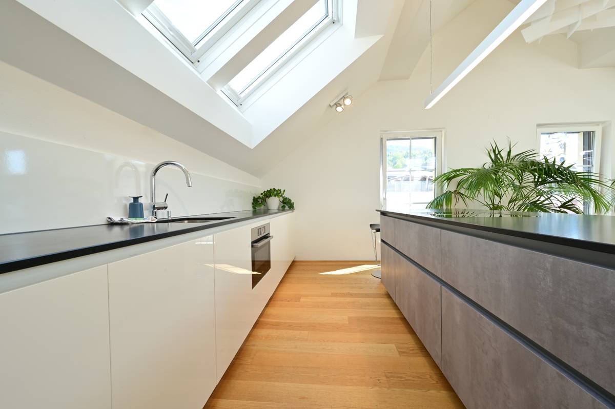 MONDSEE | Premium-Maisonette mit Penthousefeeling und außergewöhnlicher Wohnatmosphäre - Ansicht 3