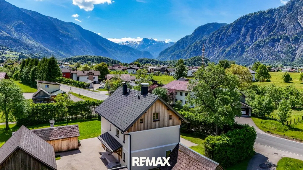 Neuer Preis! Tradition trifft modernen Wohnkomfort - charmantes Einfamilienhaus in Bad Goisern am Hallstättersee - Ansicht 3