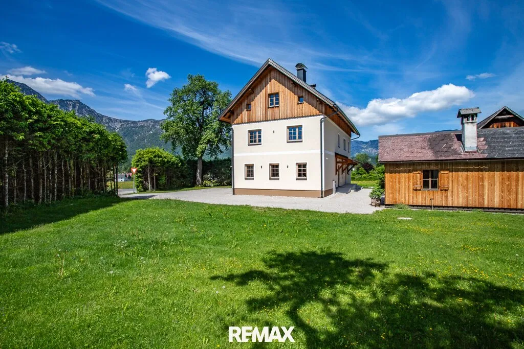 Neuer Preis! Tradition trifft modernen Wohnkomfort - charmantes Einfamilienhaus in Bad Goisern am Hallstättersee - Ansicht 2