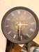 Wand-/ Wanduhr im Industrial- und Vintage-Stil - Schwarz & Gold, € 25 ...