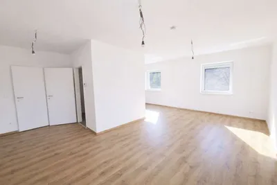 3-Zimmer-Wohnung kaufen in Baden – 83,29 m², € 280.000 – Bild 5 von 10