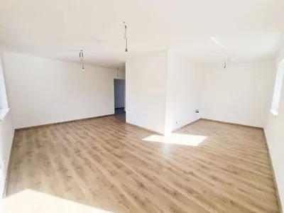 3-Zimmer-Wohnung kaufen in Baden – 83,29 m², € 280.000 – Bild 4 von 10