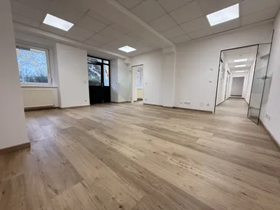 3-Zimmer-Gewerbeimmobilie mieten in Baden – 110 m², € 1.287 – Bild 2 von 6