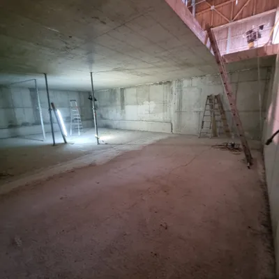 Gewerbeimmobilie mieten in Schwaz – 840 m², € 10 – Bild 10 von 10