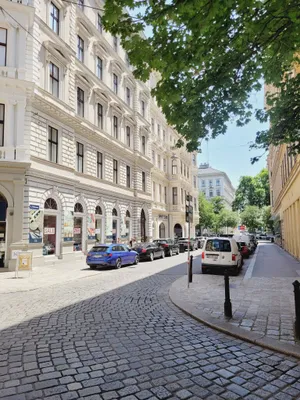3-Zimmer-Gewerbeimmobilie mieten in Wien – 149 m², € 2.900 – Bild 22 von 23