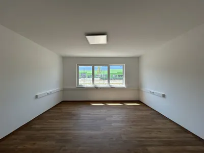 4-Zimmer-Gewerbeimmobilie mieten in Baden – 167 m², € 2.506 – Bild 9 von 17