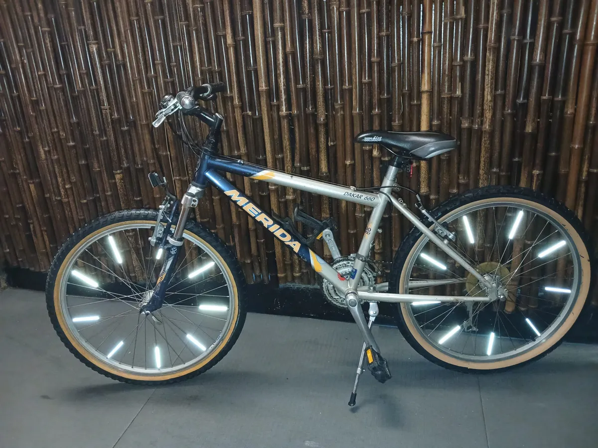 rennrad indoor Rollentrainer Fahrrad,Fahrrad Rollentrainer für 26-29 Zoll Reifen Rollentrainer Klappbarer Fahrradrolle Indoor Magnetbremse bis 150 kg main_product_in_group Farbe:Dark sand Metal Gear Solid V: