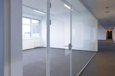 Gewerbeimmobilie mieten in Wien – 692 m², € 14 – Bild 5 von 10