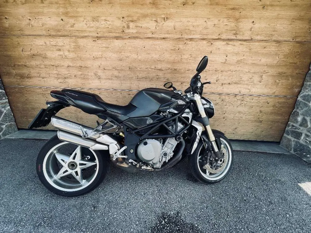 MV Agusta Brutale