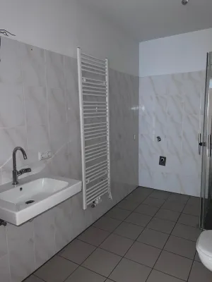 2-Zimmer-Wohnung mieten in Leoben – 60 m², € 717 – Bild 8 von 8