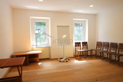 9-Zimmer-Haus kaufen in Neunkirchen – 192,05 m², € 545.000 – Bild 4 von 9