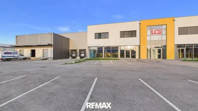 Gewerbeimmobilie mieten in Linz – 221 m², € 4.004 – Bild 3 von 4