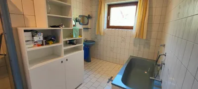 11-Zimmer-Haus kaufen in Zwettl – 340 m², € 320.000 – Bild 5 von 17