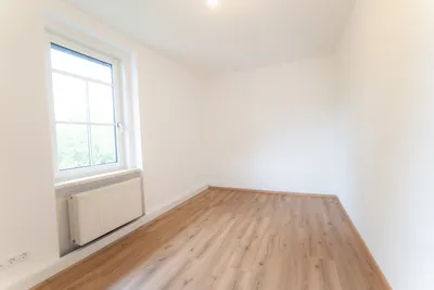 3-Zimmer-Wohnung mieten in Bruck-Mürzzuschlag – 75 m², € 914 – Bild 5 von 11
