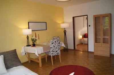 3-Zimmer-Wohnung mieten in Linz – 87,68 m², € 1.432 – Bild 2 von 2