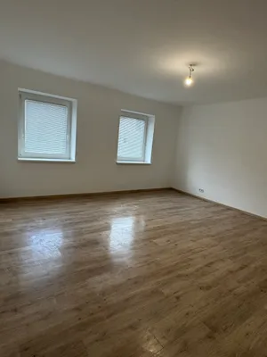 2-Zimmer-Wohnung mieten in Amstetten – 52 m², € 680 – Bild 2 von 6