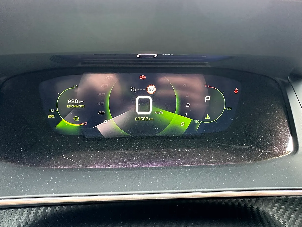 Peugeot 2008 1.5 BlueHDI 130 GT (EURO 6d) – Bild 13