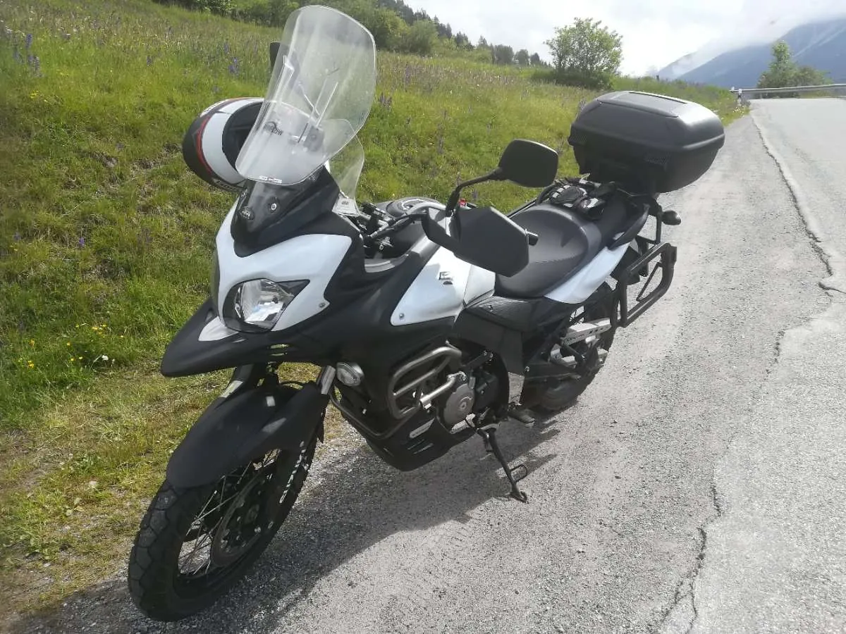 Suzuki V-Strom