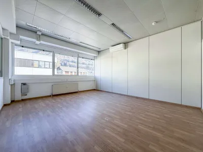 Gewerbeimmobilie mieten in Salzburg-Umgebung – 197 m², € 1.892 – Bild 3 von 8