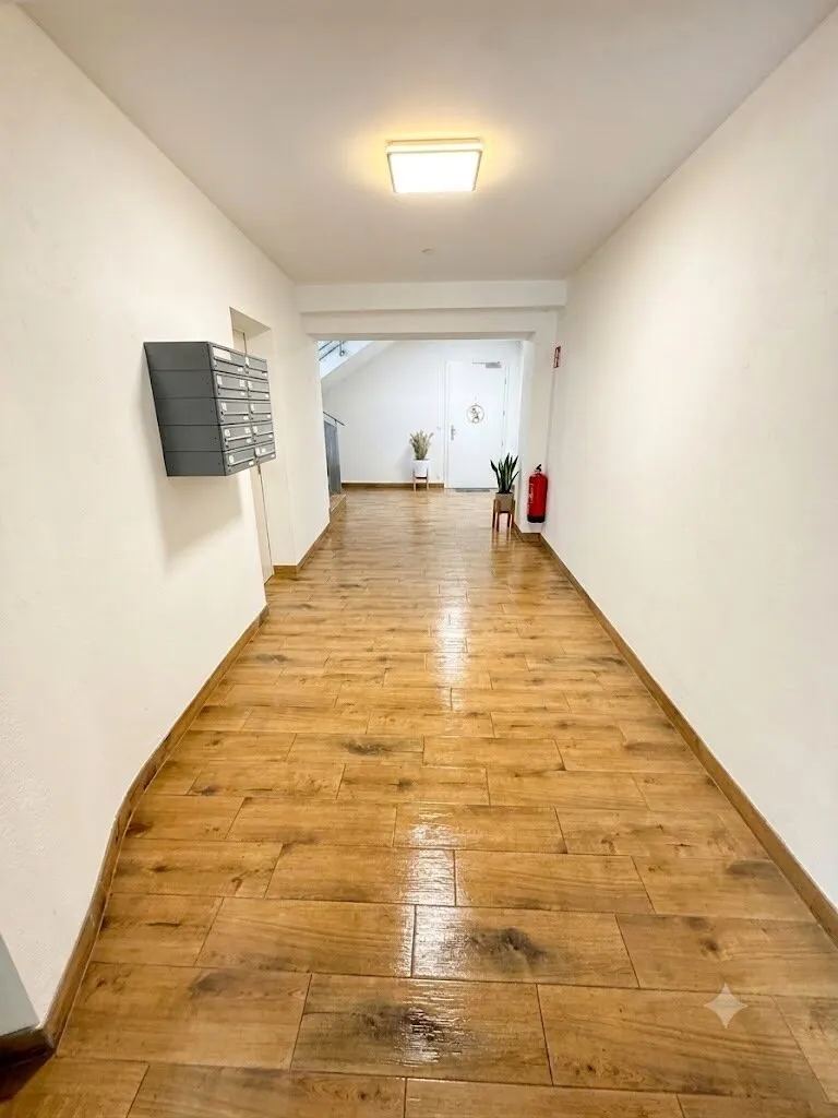 PREISAKTUALISIERUNG - Renditeobjekt in Bad Vöslau: 653m² Zinshaus mit Garten, Terrasse & 10 Einheiten! - Ansicht 3
