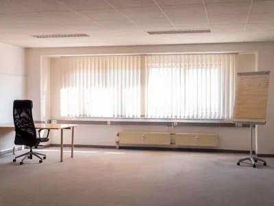 Gewerbeimmobilie mieten in Baden – 65 m², € 10 – Bild 12 von 16