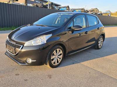 Peugeot 208 Active 1,4 VTi 95 Klima,Tempomat**98800km**...