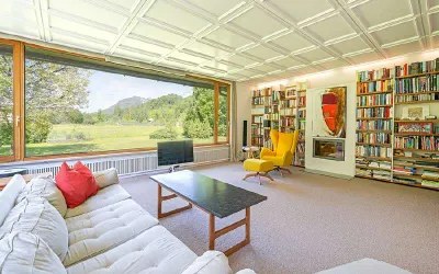 5-Zimmer-Immobilie kaufen in Salzburg-Umgebung – 215 m², € 1.950.000 – Bild 2 von 7