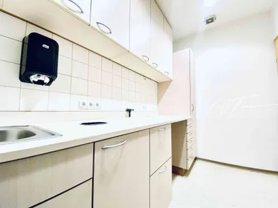 4-Zimmer-Gewerbeimmobilie mieten in Gmunden – 117 m², € 1.229 – Bild 9 von 11