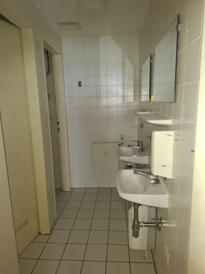 3-Zimmer-Gewerbeimmobilie mieten in Bruck-Mürzzuschlag – 115 m², € 1.187 – Bild 5 von 7