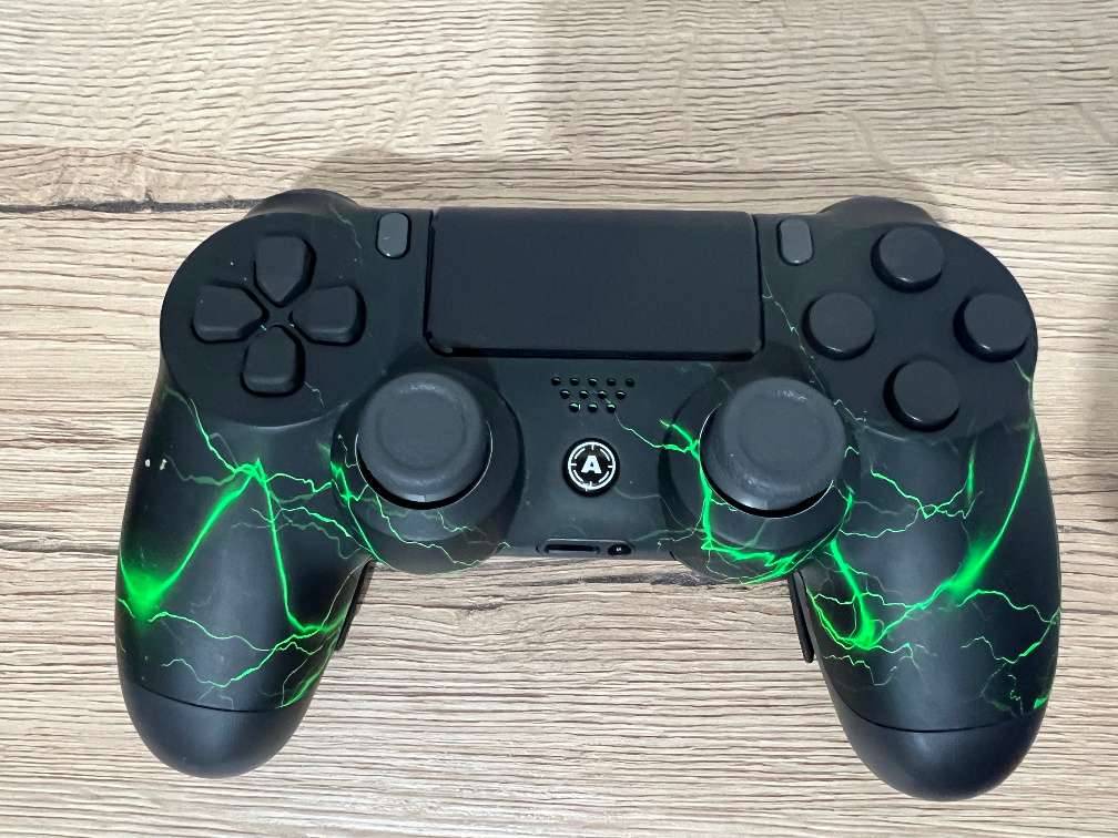 Aim Controller mit 4 Paddles