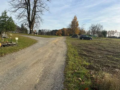 Grundstück mieten in Waidhofen an der Thaya – 1 500 m², € 700 – Bild 2 von 6