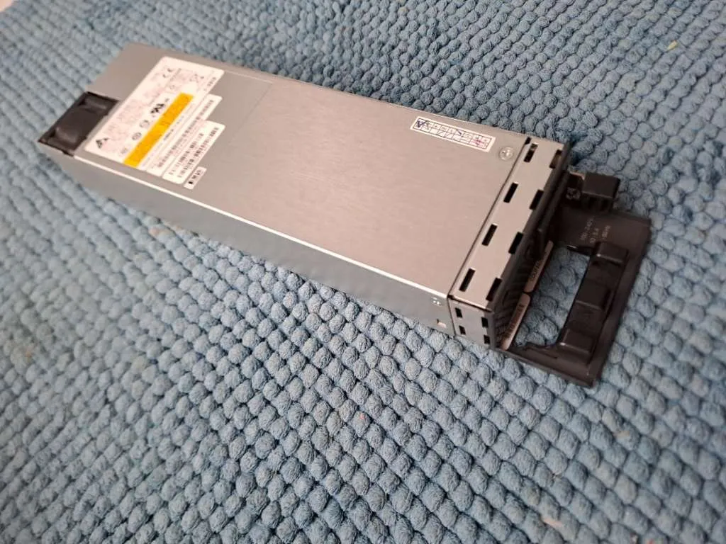Cisco Netzteil C3KX-PWR-715WAC