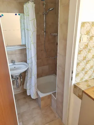 5-Zimmer-Wohnung kaufen in Villach – 100 m², € 235.000 – Bild 10 von 12
