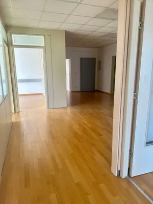 4-Zimmer-Gewerbeimmobilie mieten in Graz – 140 m², € 2.040 – Bild 5 von 15