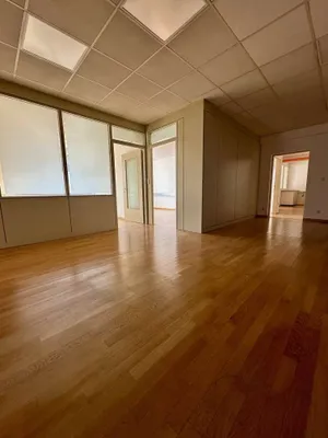 4-Zimmer-Gewerbeimmobilie mieten in Graz – 140 m², € 2.040 – Bild 9 von 15