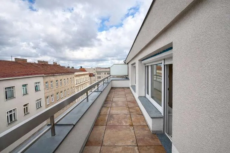 Private DG-Oase über den Dächern Wiens | Terrasse & Ruhelage - Ansicht 3